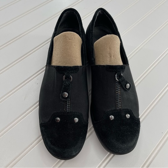 STUART WEITZMAN BLACK GOFORTH SUEDE WEDGE SLIP-ON SIZE 7 - Picture 12 of 13